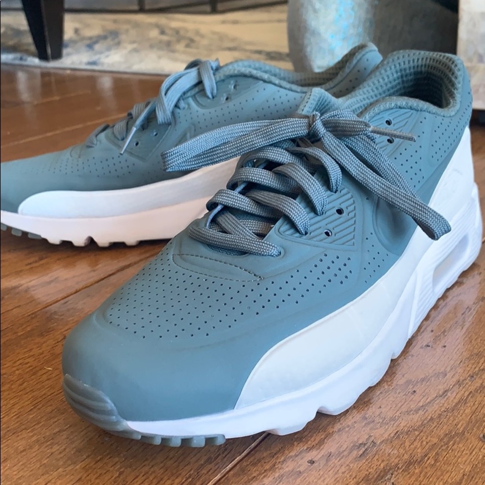 Nike Airs!